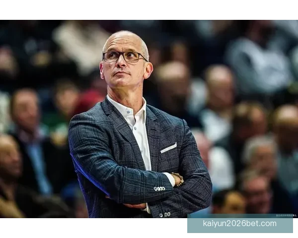 名帅赫尔利再展神奇执教康大力克伊利诺伊四年三进全美冠军赛震撼联盟