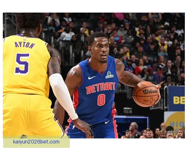 湖人遭活塞双杀无缘十连胜东契奇空砍32分詹姆斯带伤接近三双